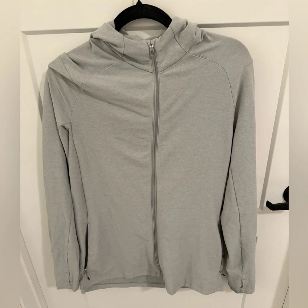 Lululemon Gray Full Zip Hooded Jacket Medium Athletic Running Hoodie